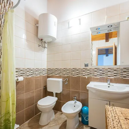 With Wifi - 17603 Apartment *