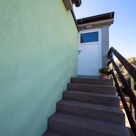 With Wifi - 17603 Silba